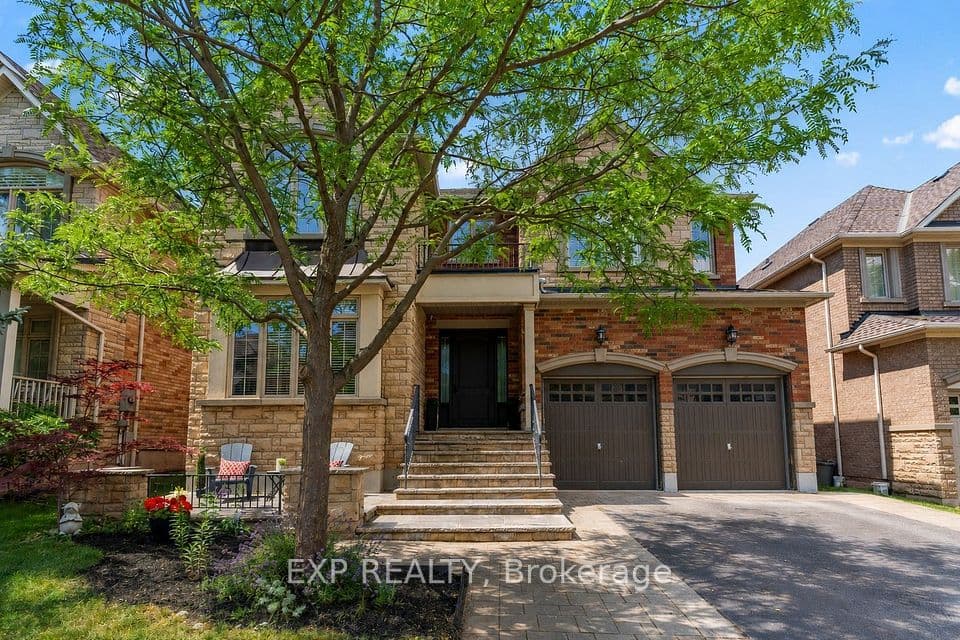 2390 Taylorwood Drive, Oakville, ON L6H 0C6 – main photo