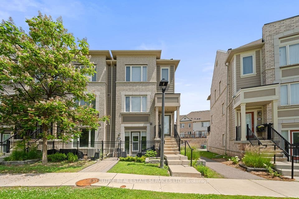 1 Beckenrose Court 95, Brampton, ON L6Y 6G2 – photo 2