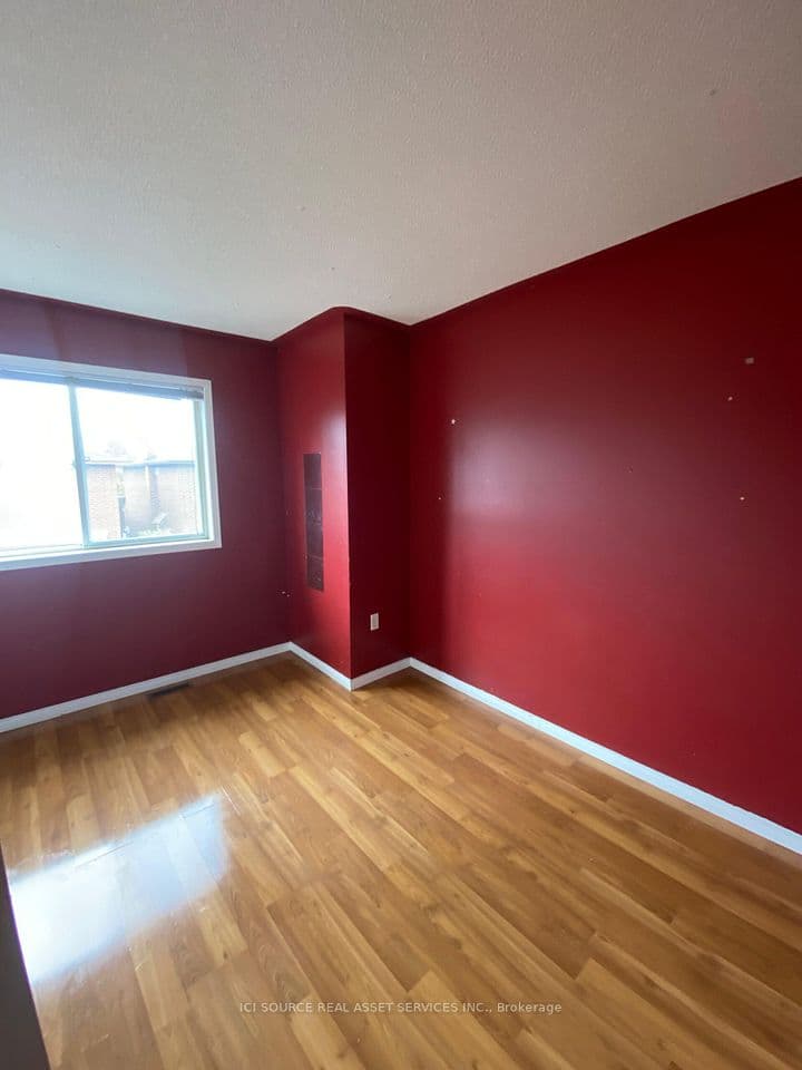 24 Mattari Court, Toronto, ON M9W 7C6 – photo 2