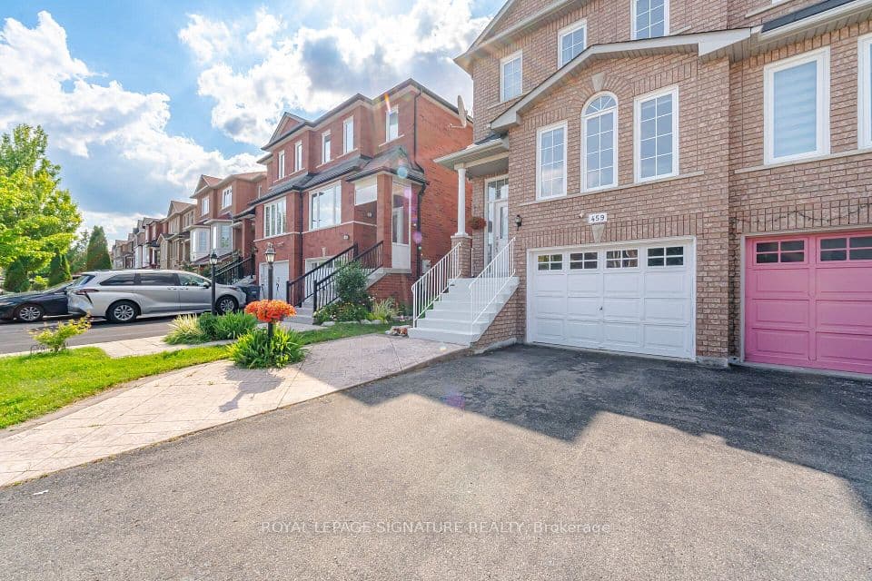 459 Wildgrass Road, Mississauga, ON L5B 4H5 – photo 2