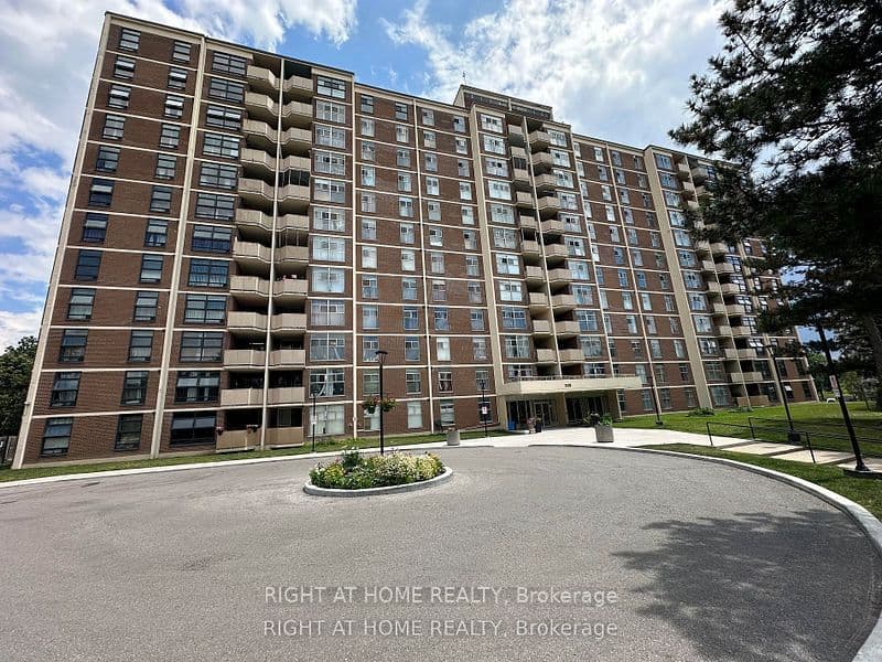 335 Driftwood Avenue 211, Toronto, ON M3N 2P3 – photo 2