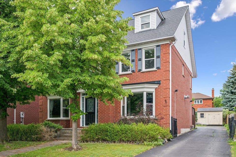 2456 Sixth Line, Oakville, ON L6H 5Z8 – main photo