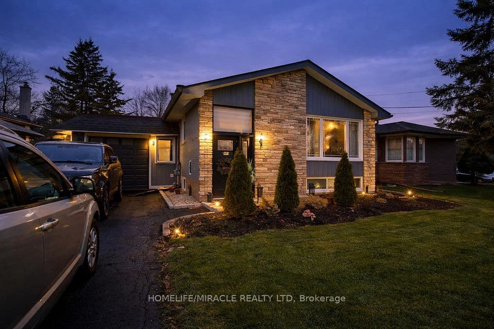 403 Delrex Boulevard, Halton Hills, ON L7G 4H8 – photo 2