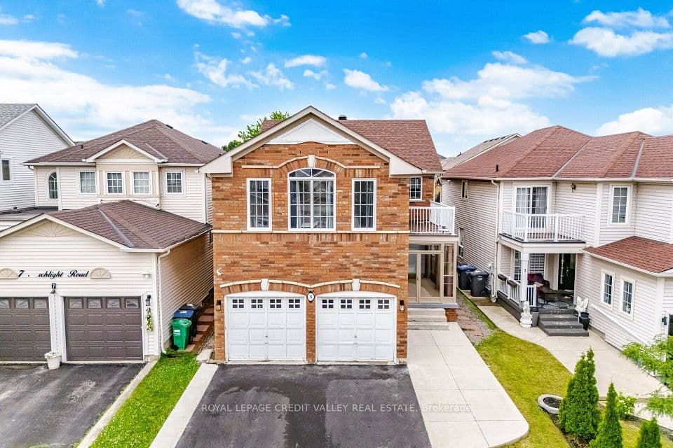 5 Porchlight Road, Brampton, ON L6X 4S3 – photo 2