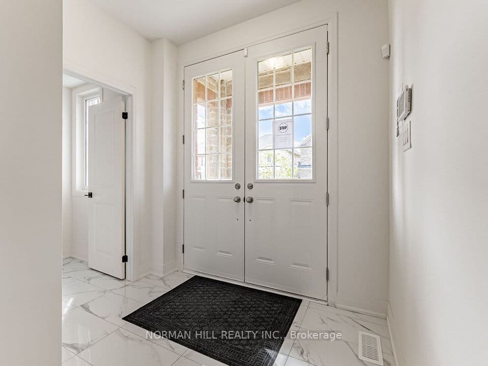 9 Lilestone Drive, Brampton, ON L6X 0B3 – photo 3