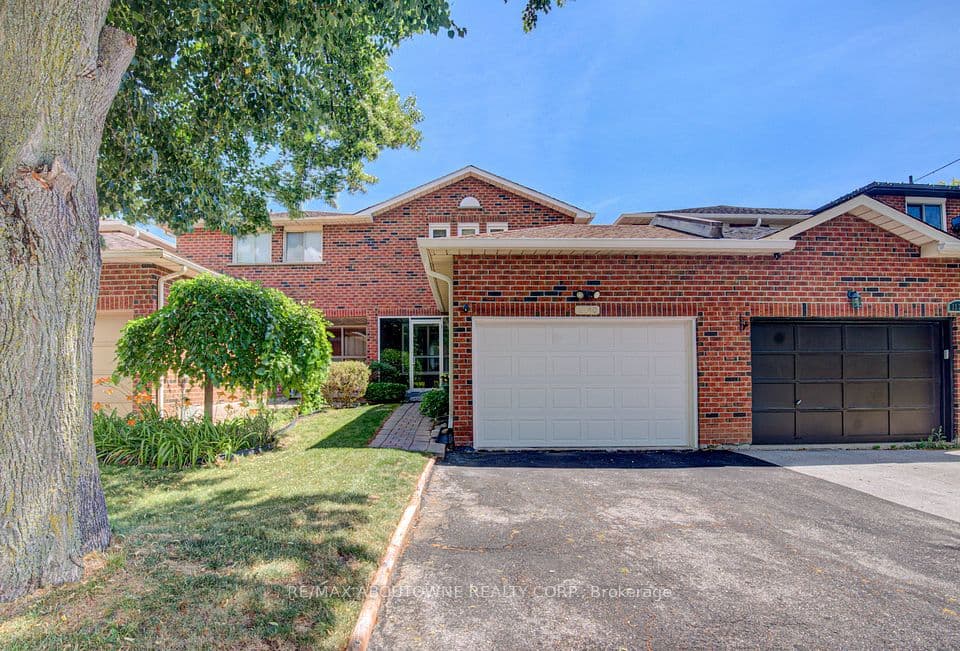 1140 Avondale Drive, Oakville, ON L6H 5L3 – main photo