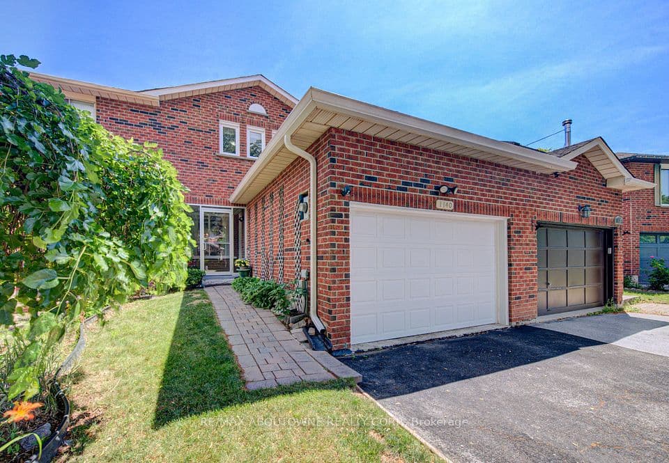 1140 Avondale Drive, Oakville, ON L6H 5L3 – photo 2