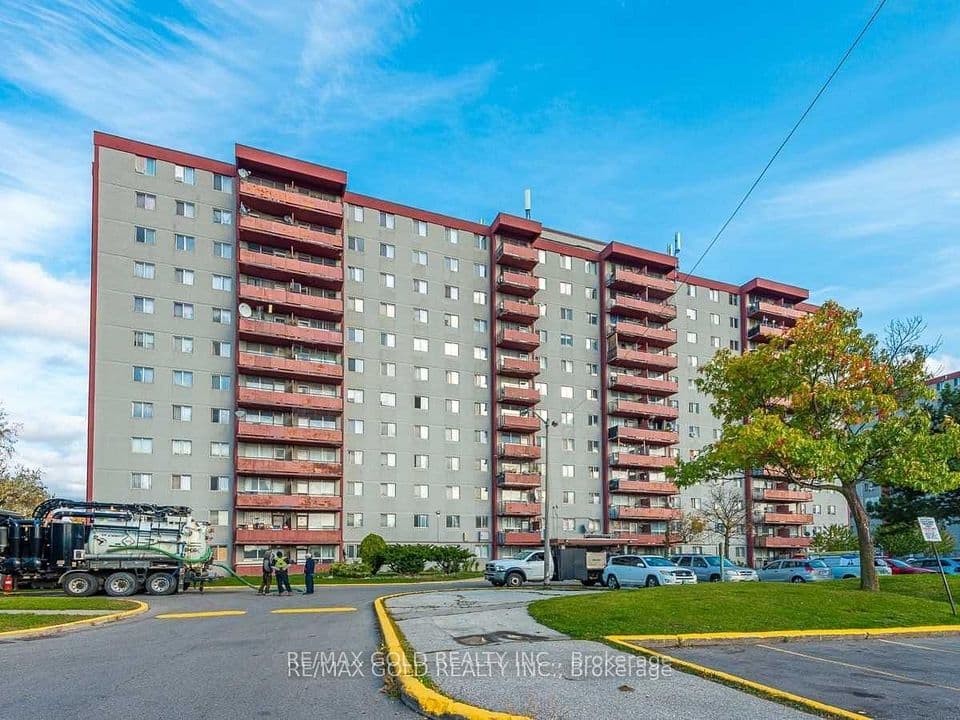 50 Lotherton Parkway 814, Toronto, ON M6B 2G8 – main photo