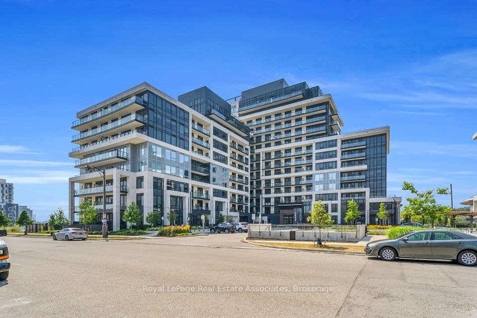 3200 William Coltson Avenue 622, Oakville, ON L6H 7B9 – main photo