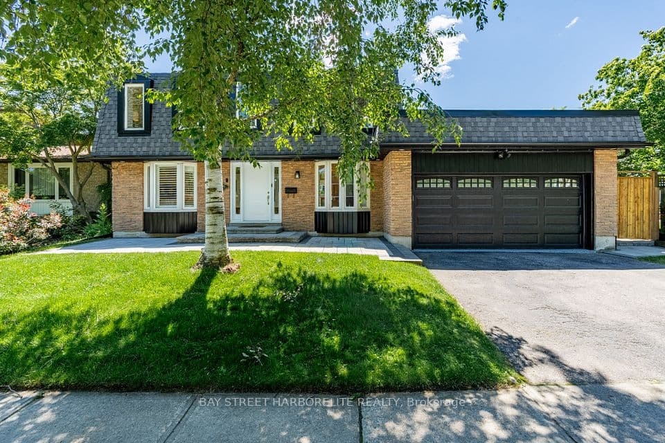 2366 Devon Road, Oakville, ON L6J 5T6 – main photo