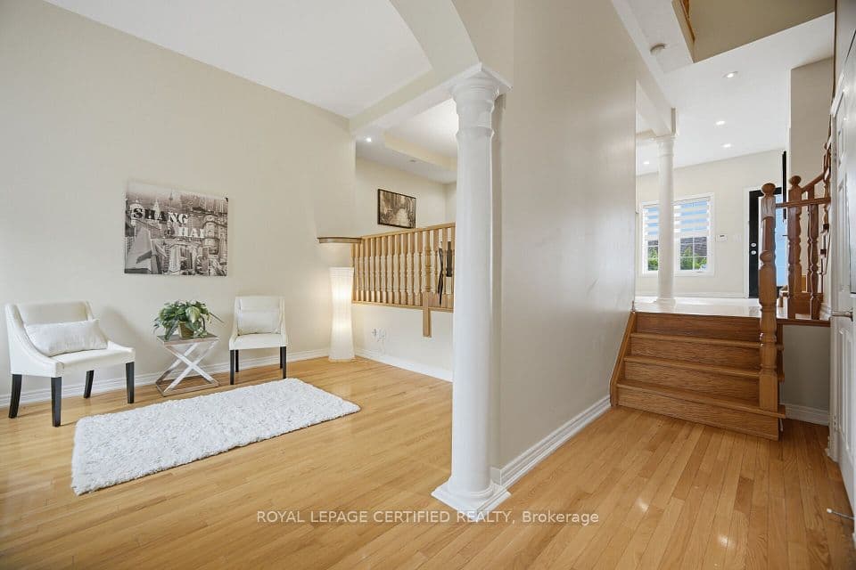 3555 Eglinton Avenue W, Mississauga, ON L5M 7T3 – photo 3
