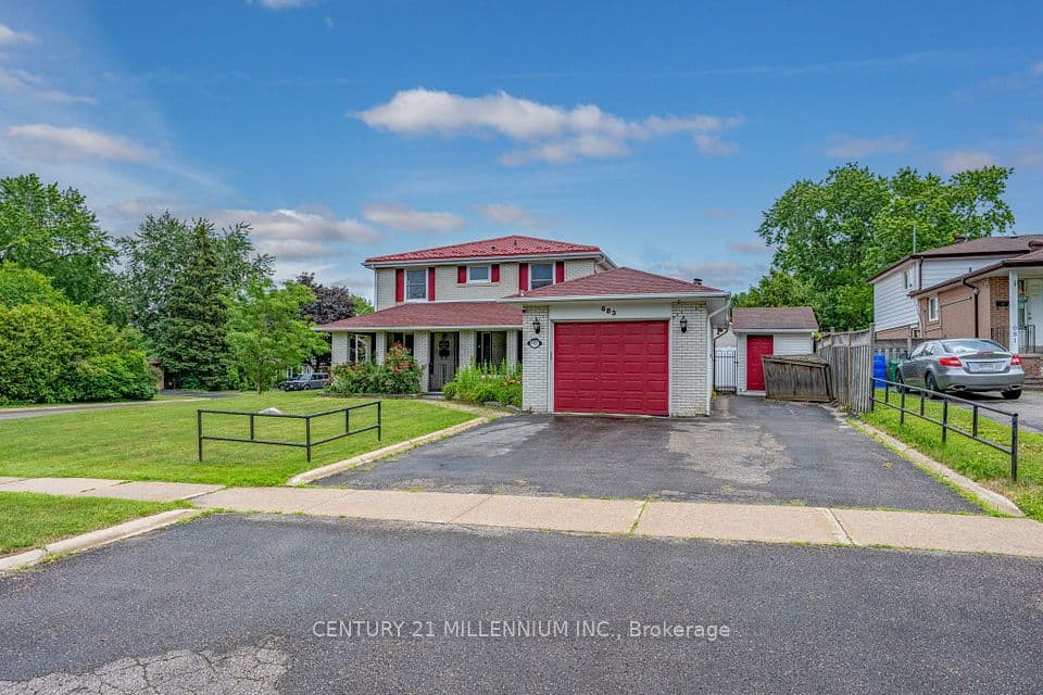 683 Balmoral Drive, Brampton, ON L6T 1W8 – main photo