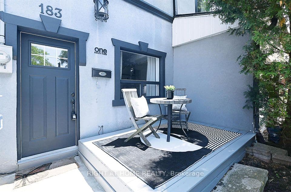 183 Earlscourt Avenue, Toronto, ON M6E 4B2 – main photo