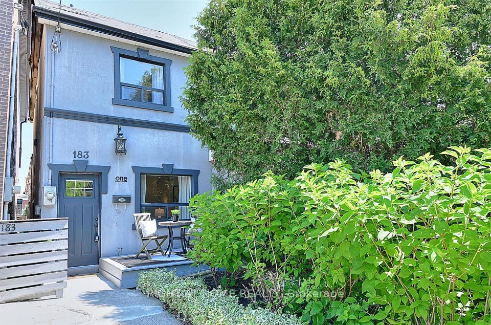 183 Earlscourt Avenue, Toronto, ON M6E 4B2 – photo 2