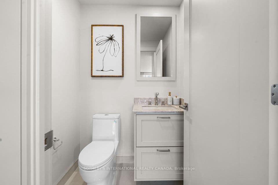 259 The Kingsway 719, Toronto, ON M9A 0G2 – photo 3