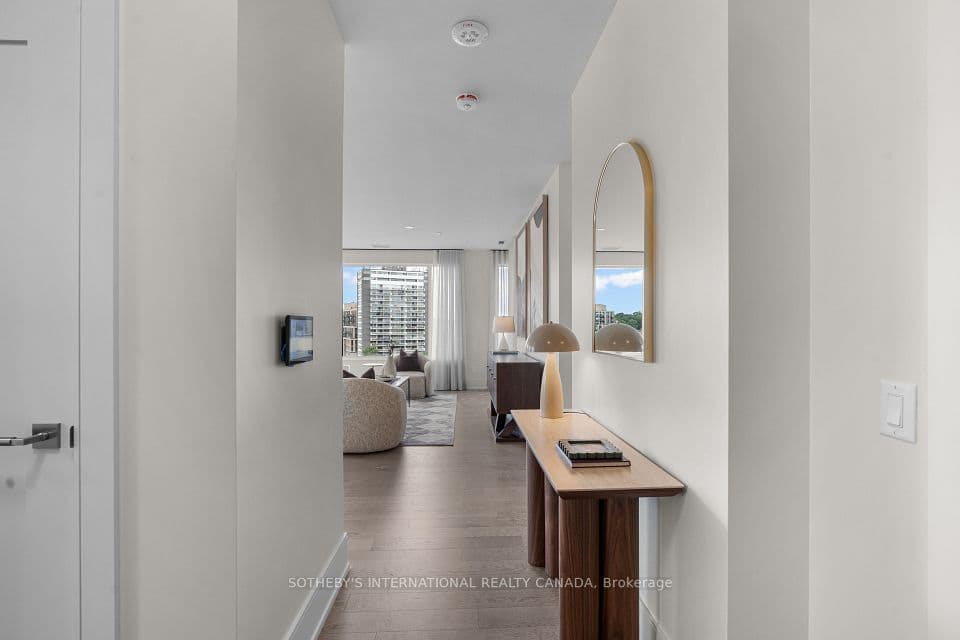 259 The Kingsway 719, Toronto, ON M9A 0G2 – photo 2