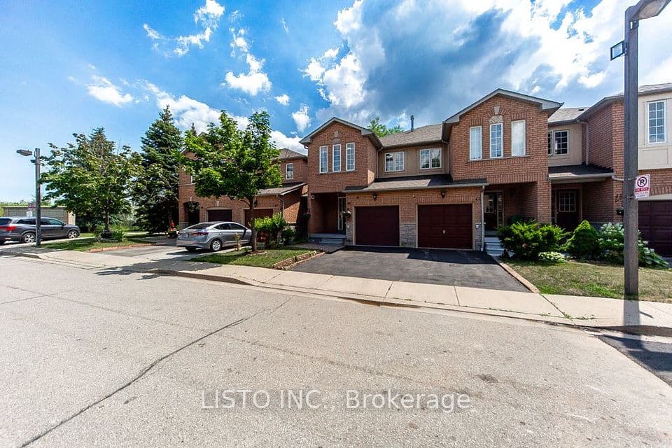 7115 Rexwood Road 46, Mississauga, ON L4T 4L4 – main photo
