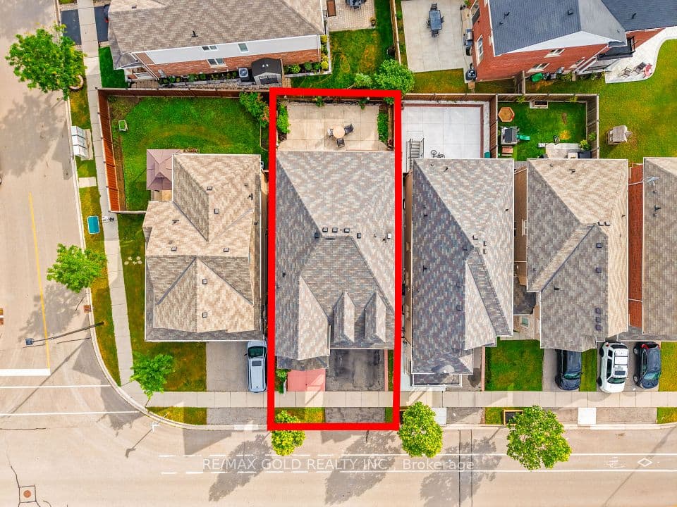 1547 Farmstead Drive, Milton, ON L9E 0A6 – photo 2
