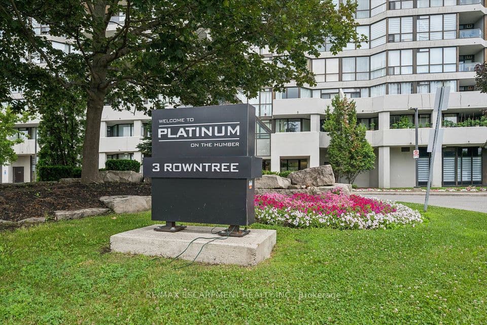 3 Rowntree Road 2309, Toronto, ON M9V 5G8 – photo 2