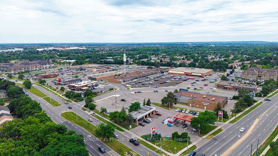 27 Reynier Drive, Brampton, ON L6Z 1L1 – photo 2