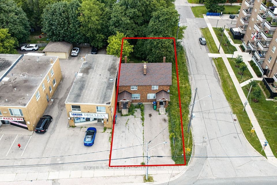 1199 & 1201 Lakeshore Road E, Mississauga, ON L5E 1G1 – photo 3