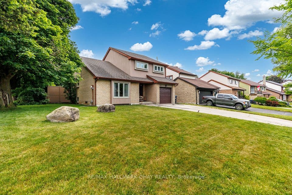 125 Royal Palm Drive, Brampton, ON L6Z 1P4 – photo 3