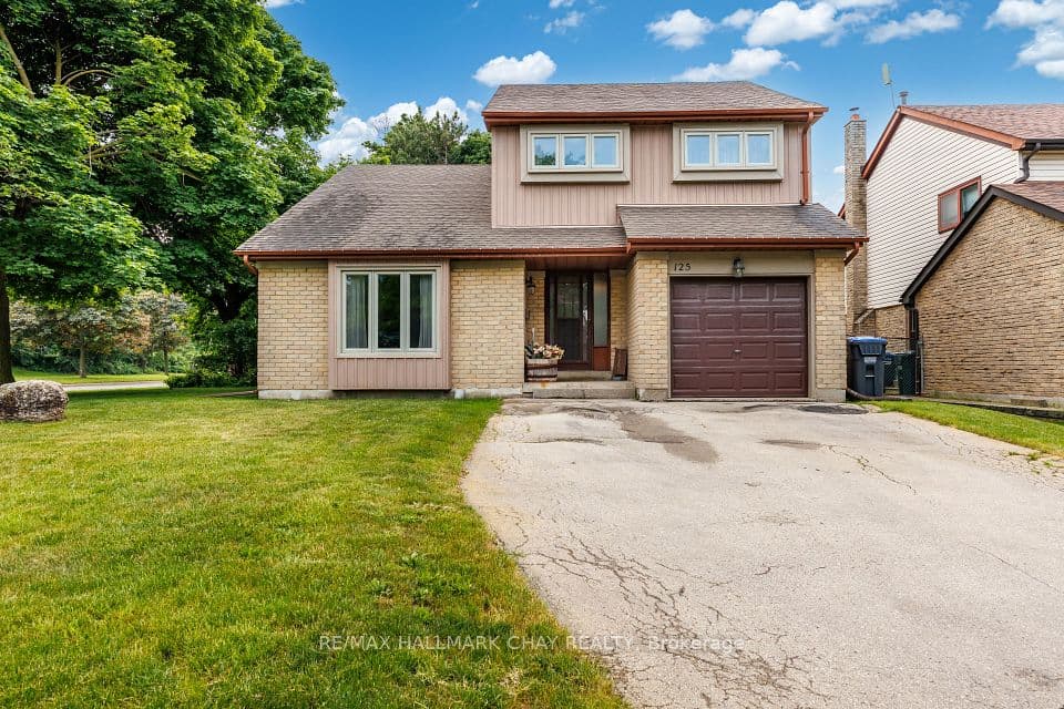 125 Royal Palm Drive, Brampton, ON L6Z 1P4 – main photo