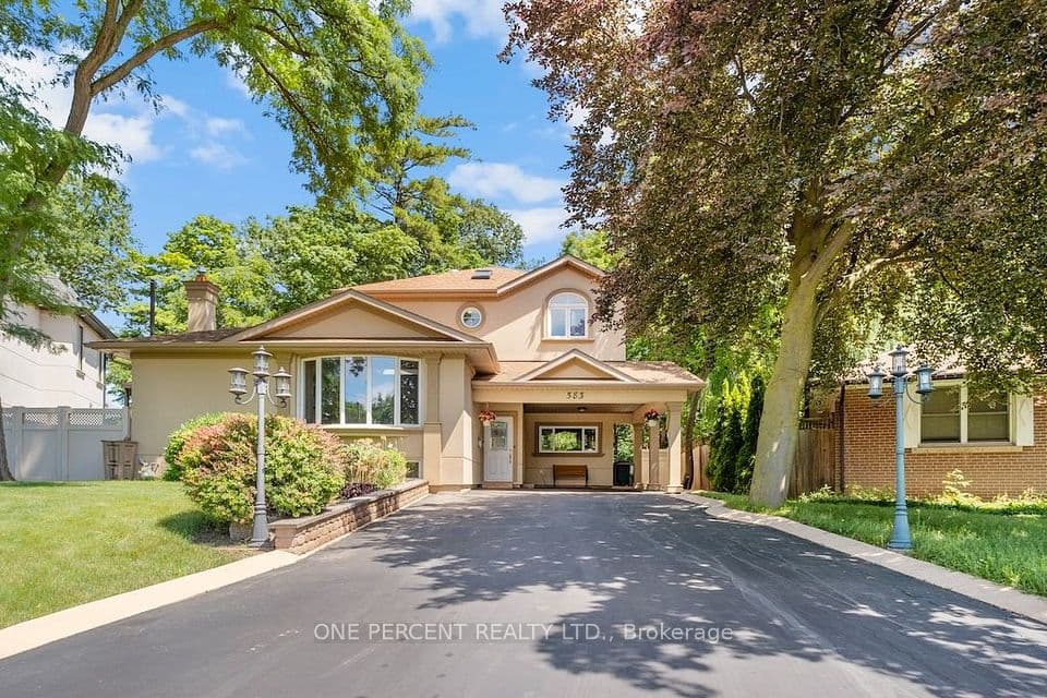 583 Stephens Crescent, Oakville, ON L6K 1Y2 – main photo