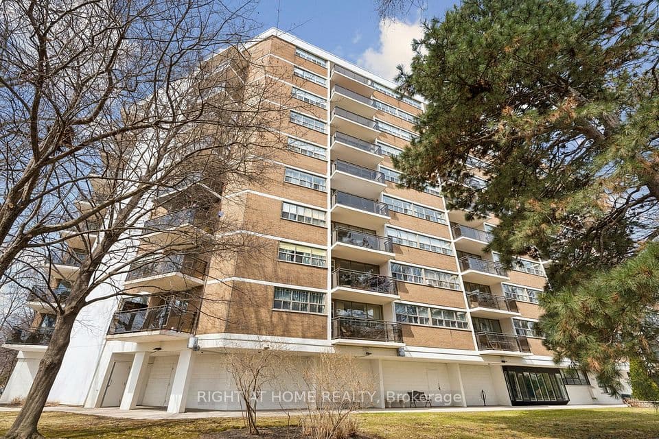 212 Kerr Street 207, Oakville, ON L6K 3B1 – photo 3