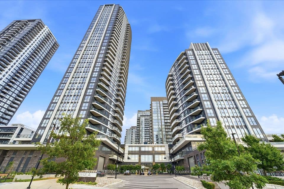 65 Watergarden Drive 212, Mississauga, ON L5R 0G8 – main photo