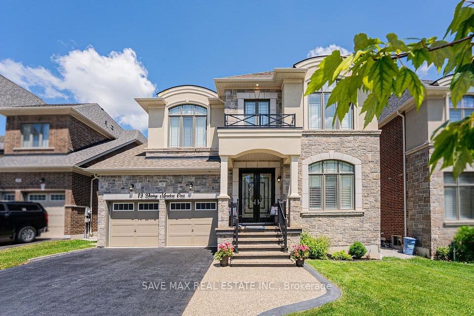 19 Daisy Meadow Crescent, Caledon, ON L7C 4G4 – main photo