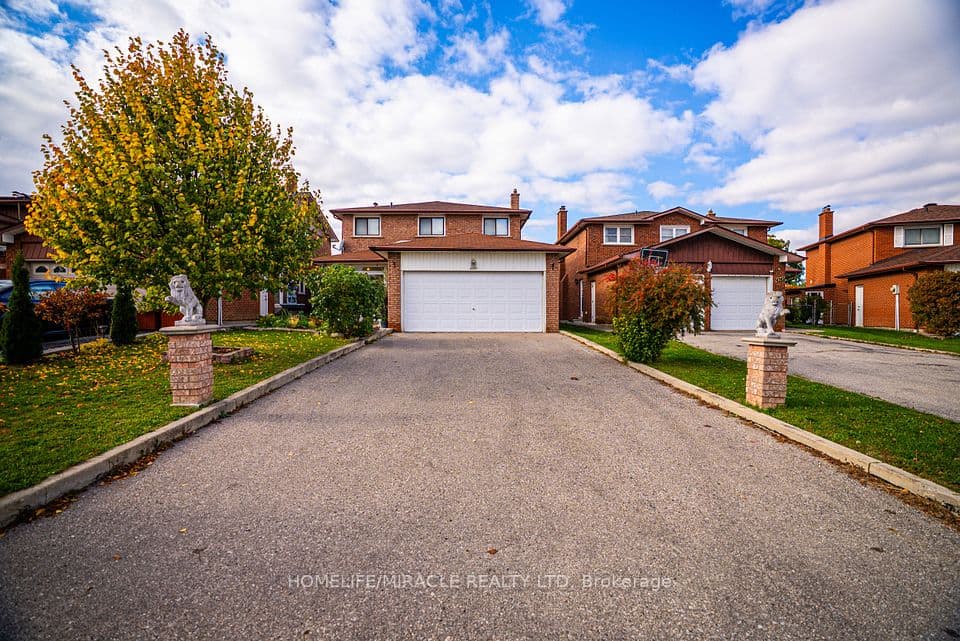 4343 Alta Court, Mississauga, ON L4Z 1N6 – main photo
