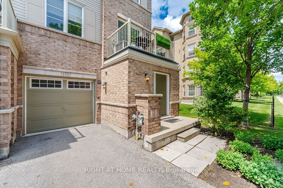 165 Hampshire Way 153, Milton, ON L9T 8M7 – main photo