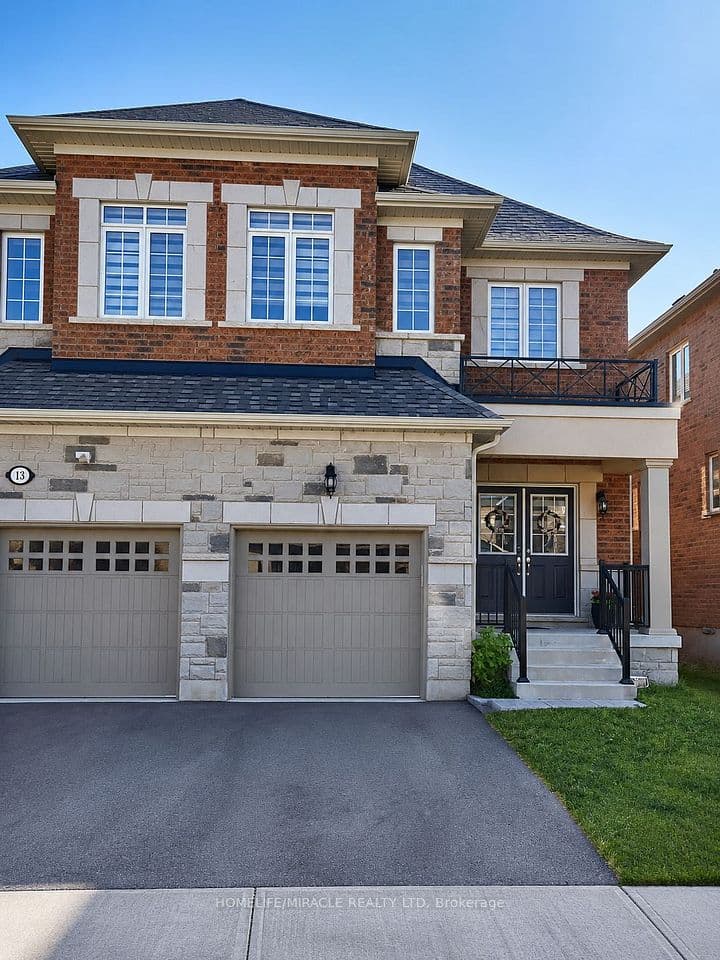31 OVERSTONE Road, Halton Hills, ON L7G 0M9 – main photo