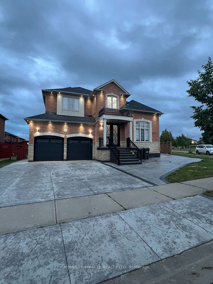 39 Kistler Street, Brampton, ON L6R 0P9 – main photo
