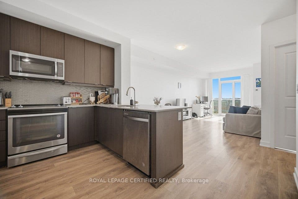 4633 Glen Erin Drive 710, Mississauga, ON L5M 0Y6 – main photo