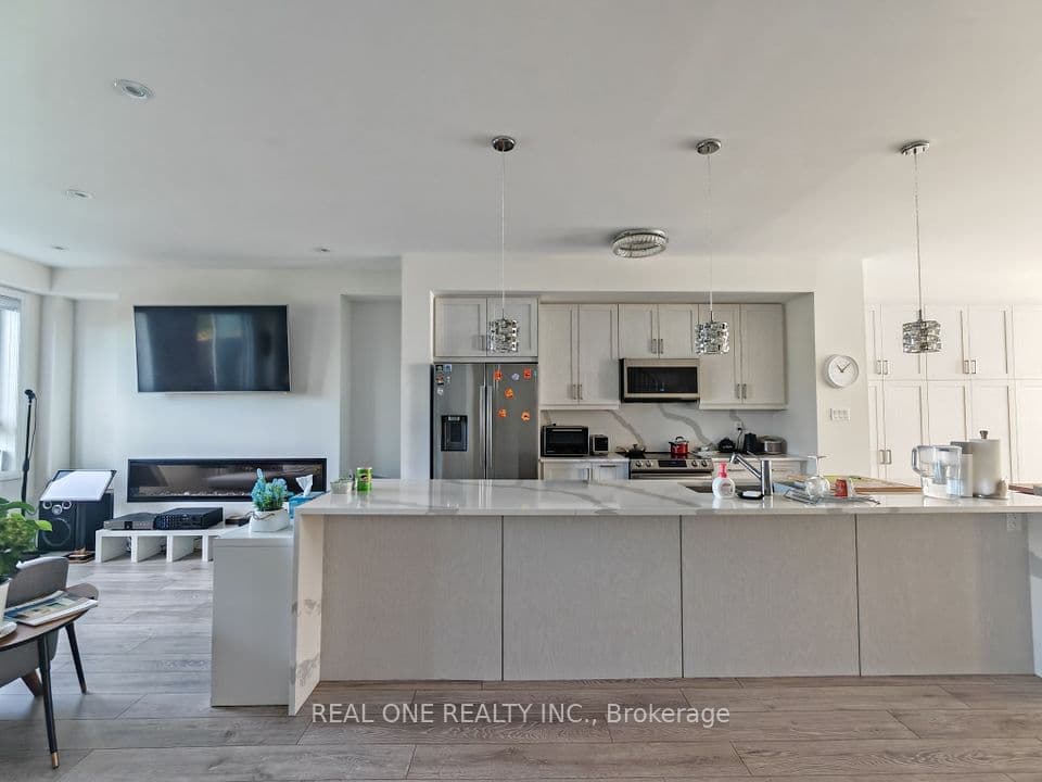 19 Woodstream Drive, Toronto, ON M9W 0G1 – photo 3