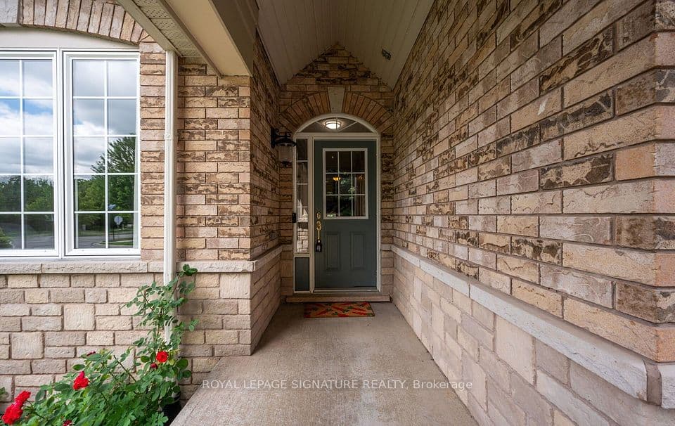 115 Arborglen Drive, Halton Hills, ON L7G 6L1 – photo 2