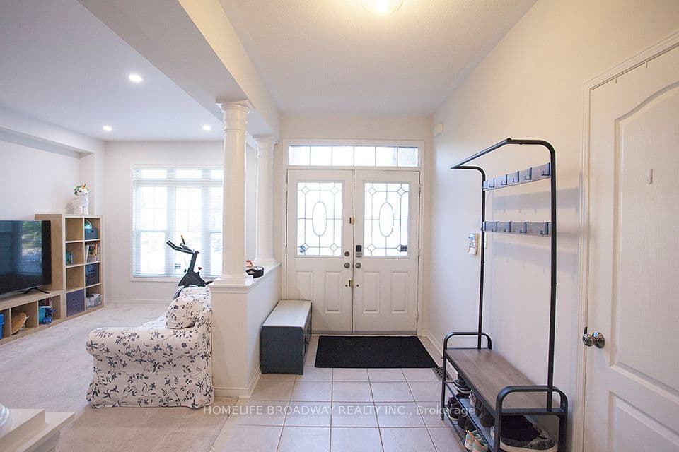 3604 Steeple Chase Crescent, Mississauga, ON L5M 0J8 – photo 3
