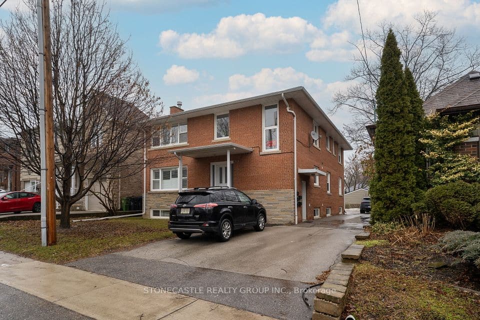 55 Thirty Eighth Street, Toronto, ON M8W 3M2 – photo 3