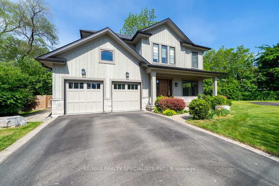 18 Florence Drive, Oakville, ON L6K 1V6 – main photo