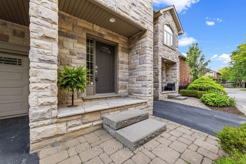 2282 Orchard Road 24, Burlington, ON L7L 0B5 – photo 3