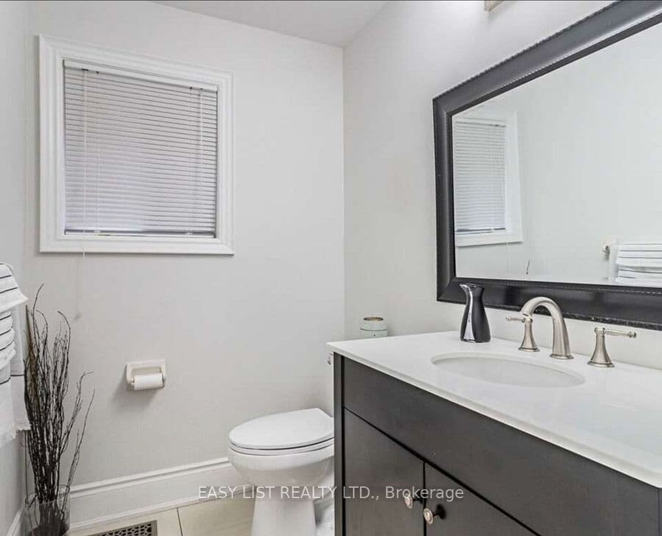 3562 Aquinas Avenue, Mississauga, ON L5M 7L7 – photo 3