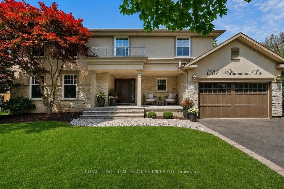 1387 Willowdown Road, Oakville, ON L6L 1X2 – main photo