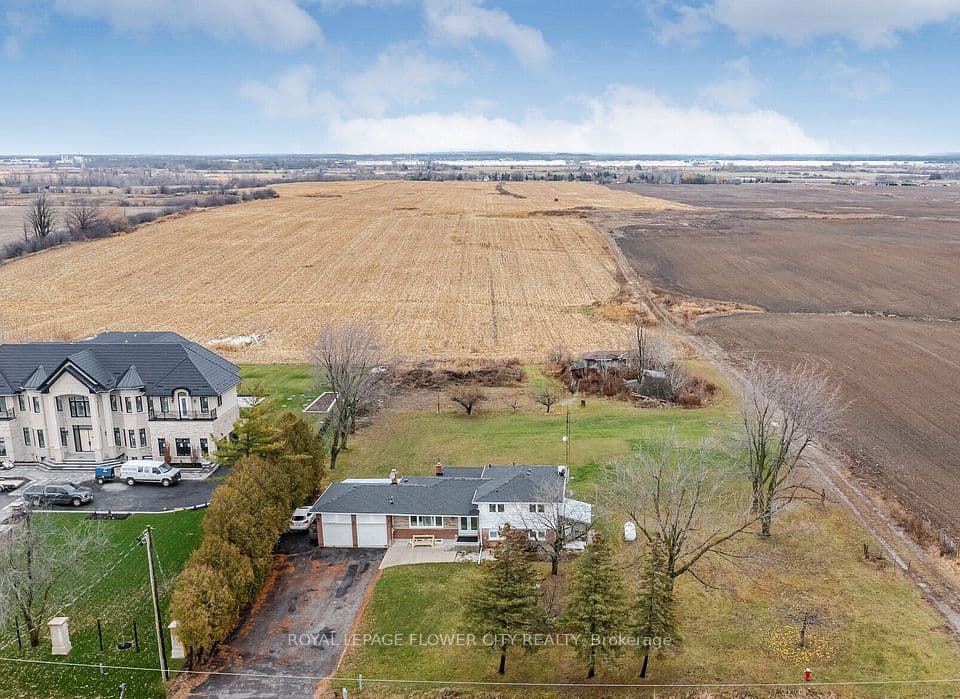 12753 Centreville Creek Road E, Caledon, ON L7C 3B7 – main photo