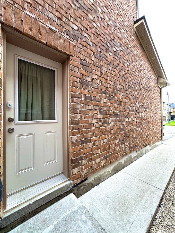 126 Martin Byrne Drive, Brampton, ON L6P 4C7 – photo 3