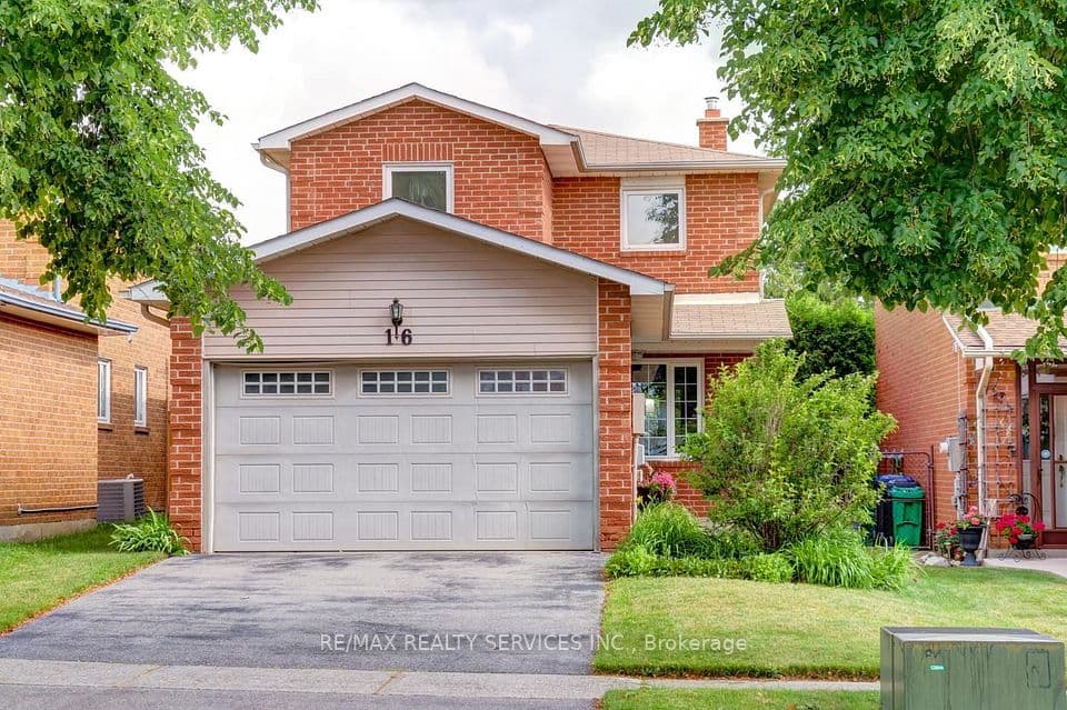 16 Cavalier Court, Brampton, ON L6V 3K6 – main photo