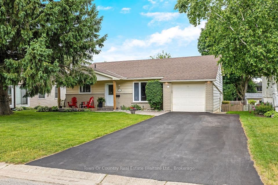 14 Rosemary Road, Halton Hills, ON L7J 1E8 – main photo