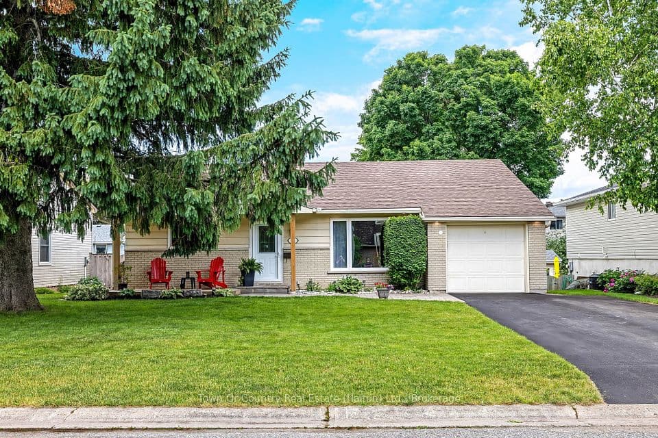 14 Rosemary Road, Halton Hills, ON L7J 1E8 – photo 2