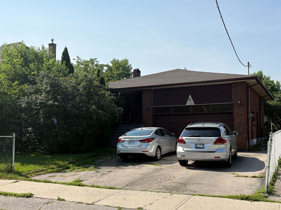 40 MacDonald Street, Toronto, ON M8V 1Y4 – main photo